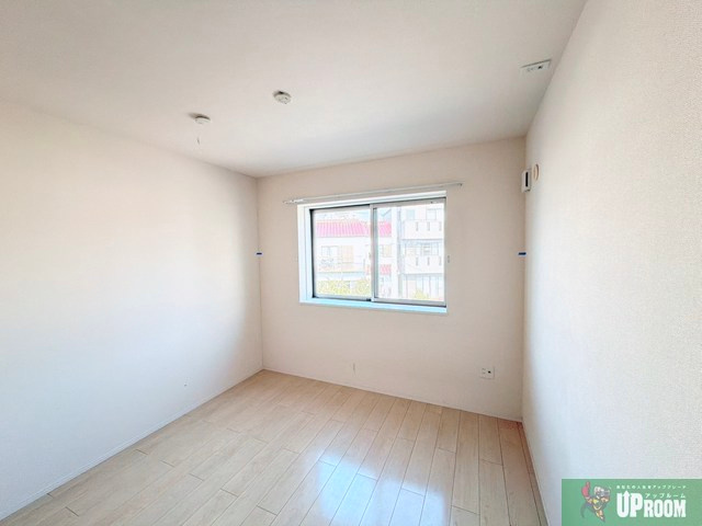 グランソレイユの洋室