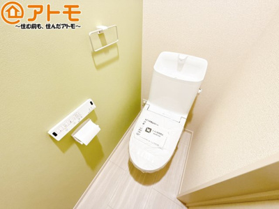 【トイレ】 | 清水区折戸9期　新築戸建　2号棟 | 年代を問わず使いやすい洗浄機能付きのトイレ♪肌への負担をも減らせるのでお子様の敏感なお肌も安心！