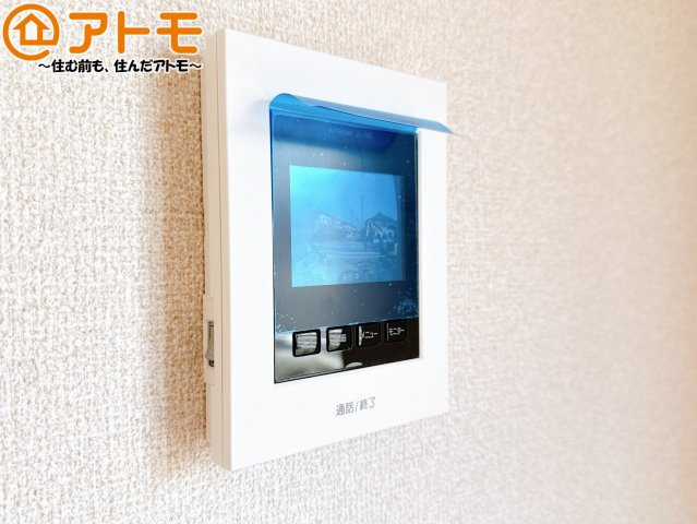 【防犯設備】 | 清水区折戸9期　新築戸建　2号棟 | TVモニター付きインターホンは訪問者を確認することができて、防犯性に優れています♪