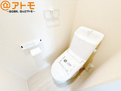 【トイレ】 | 清水区折戸9期　新築戸建　1号棟 | 毎日使うトイレだからこそ機能性を重視したいですよね！温水洗浄便座で快適な時間をお過ごしください♪