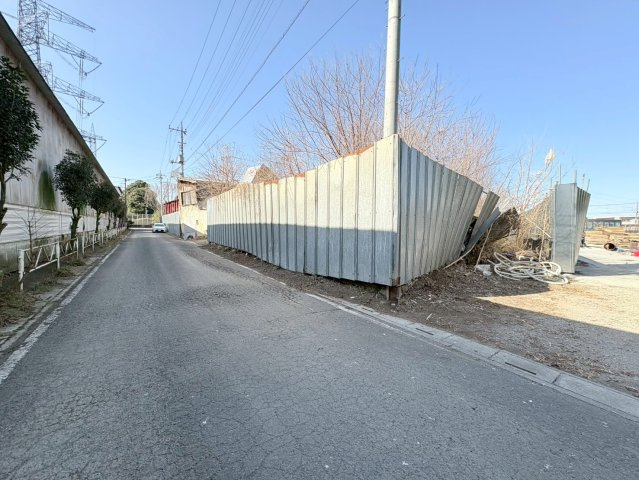 鶴ヶ島市高倉　建築条件なし売地　「一本松駅」徒歩18分　敷地296坪　の外観