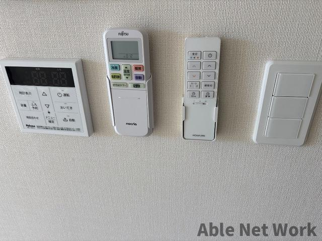 シェーンハイムAのセキュリティ|給湯パネル他