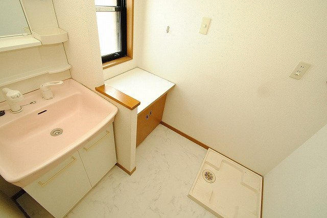 DC.フラットの洗面所|同タイプイメージ写真