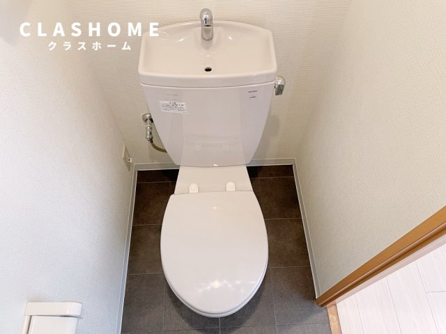 サニーハイツ　　　のトイレ|同物件の別部屋になります。