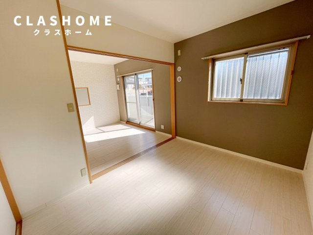 サニーハイツ　　　の内装|同物件の別部屋になります。