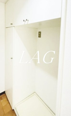 【設備】 | トップ三軒茶屋第４ | 室内洗濯機置き場です。