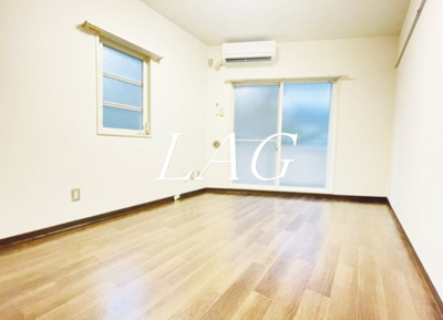 【居間・リビング】 | トップ三軒茶屋第４ | 洋室のお部屋です。