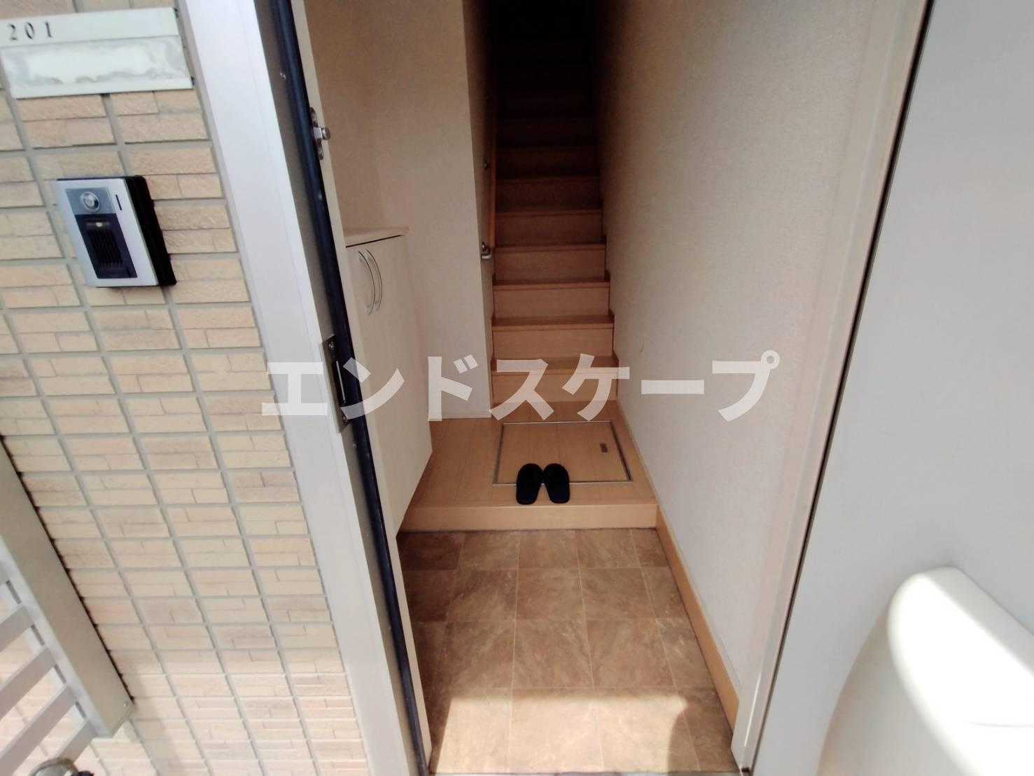 ソナ・ヴェルデの玄関|高崎、前橋のお部屋探しはエンドスケープまで！お客様の理想お聞かせ下さい♪