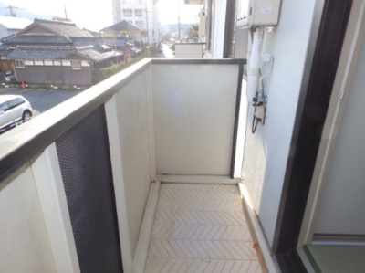 【バルコニー】 | アネックス・アサダ | 同間取り別部屋写真です。