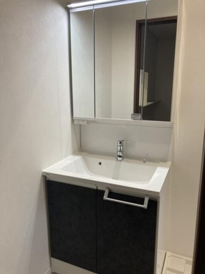 【独立洗面台】 | アルマコート志木 | スペースが確保できる洗面所です