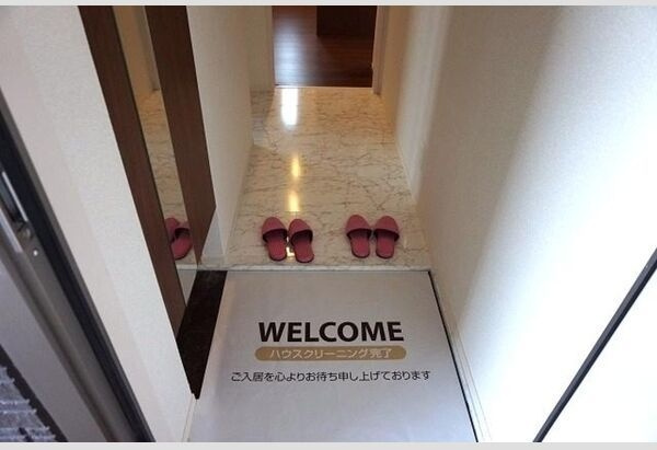 パーチェGINANⅡの玄関