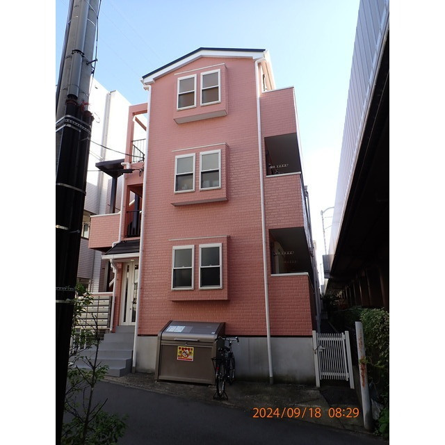 メゾンフェルミエ