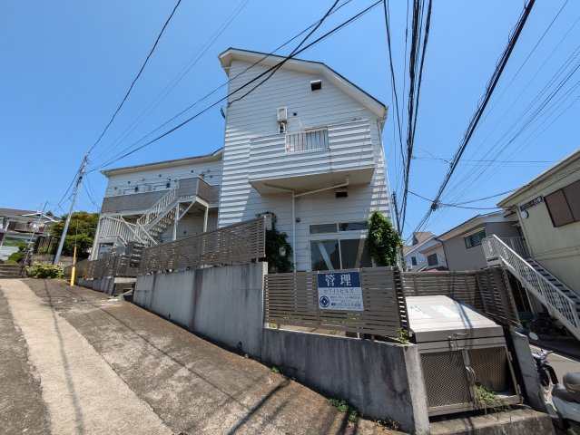 ホワイトヒルズ