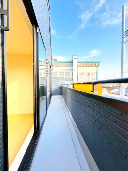 あきる野市草花　第5期　1号棟のバルコニー