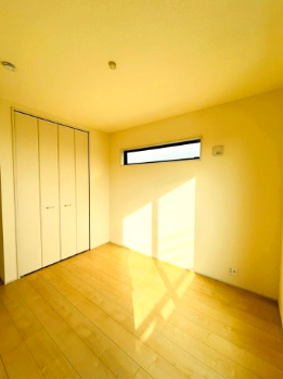 リーブルガーデンあきる野市草花　第5期　1号棟の洋室