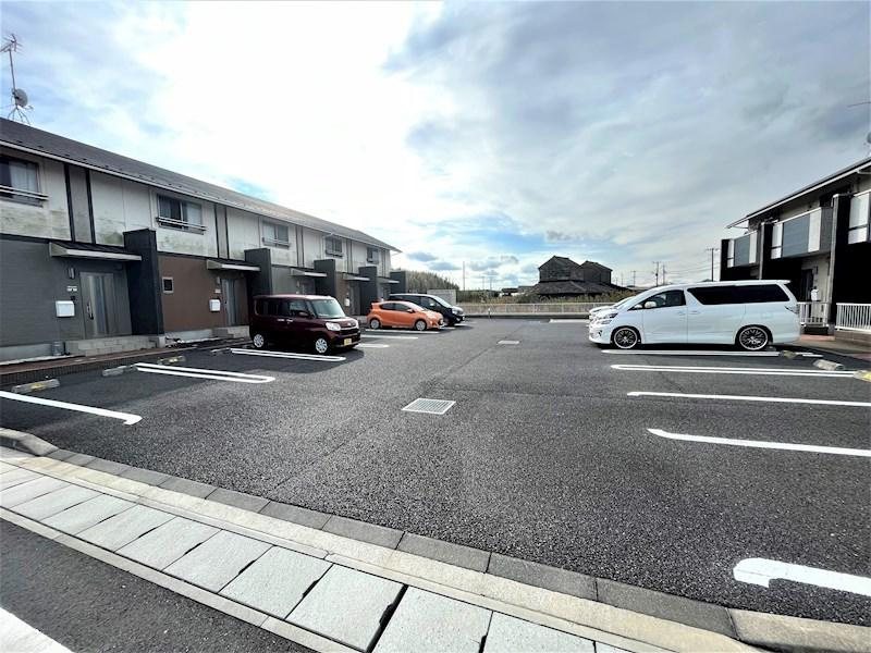 コンフォートⅠの駐車場