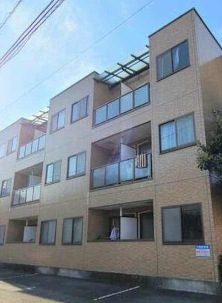 川崎市多摩区宿河原１丁目の賃貸マンションのバルコニー|外からの目が気にならないバルコニーで洗濯物が干せます