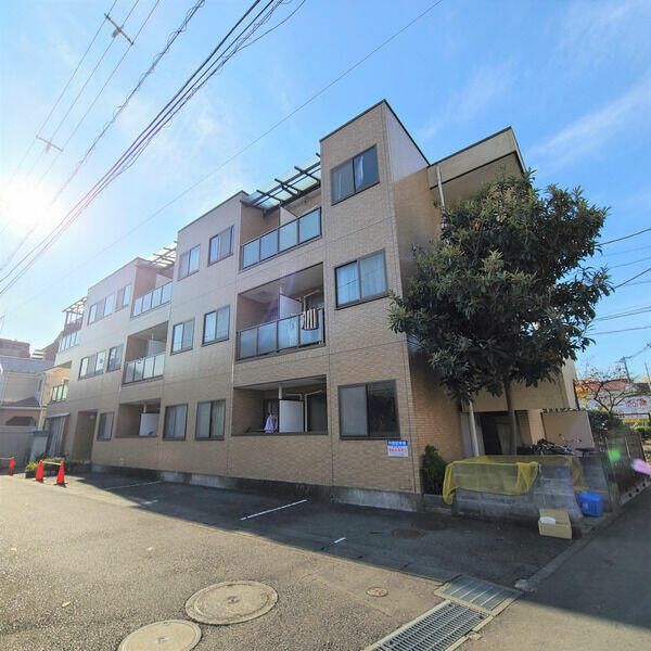 川崎市多摩区宿河原１丁目の賃貸マンションの駐車場|駐車場です