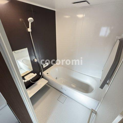 東香里新町戸建ての浴室