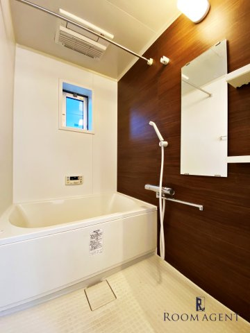 ディアマンテ八田の浴室