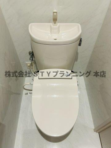 仲介手数料0円！アレーヌコート金山のトイレ