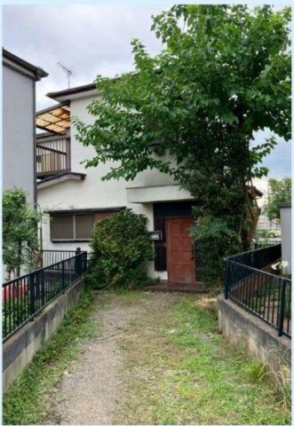 あきる野市引田の中古一戸建の外観