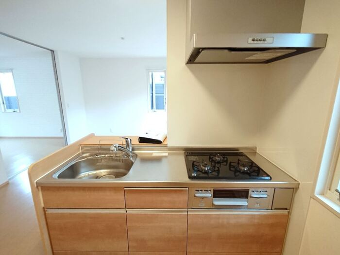 泉大津市寿町のハイツのキッチン|お料理しやすいキッチンです