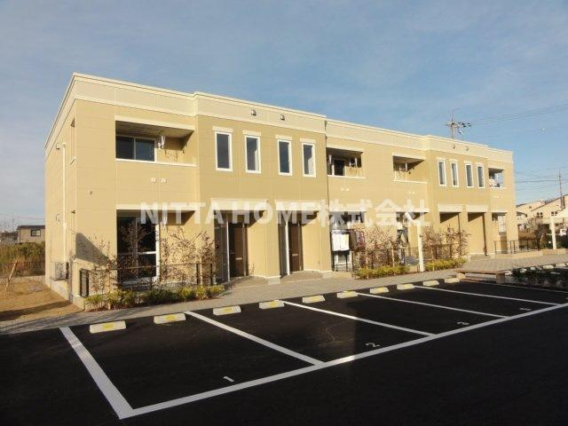 ウイング　コート（Ｗｉｎｇ　Ｃｏｕｒｔ）の外観|コンビニが徒歩すぐの場所にあります＊