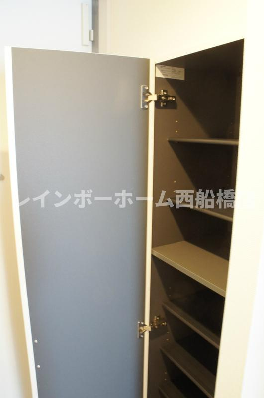 リブリ・シュシュ セッテセブンの収納