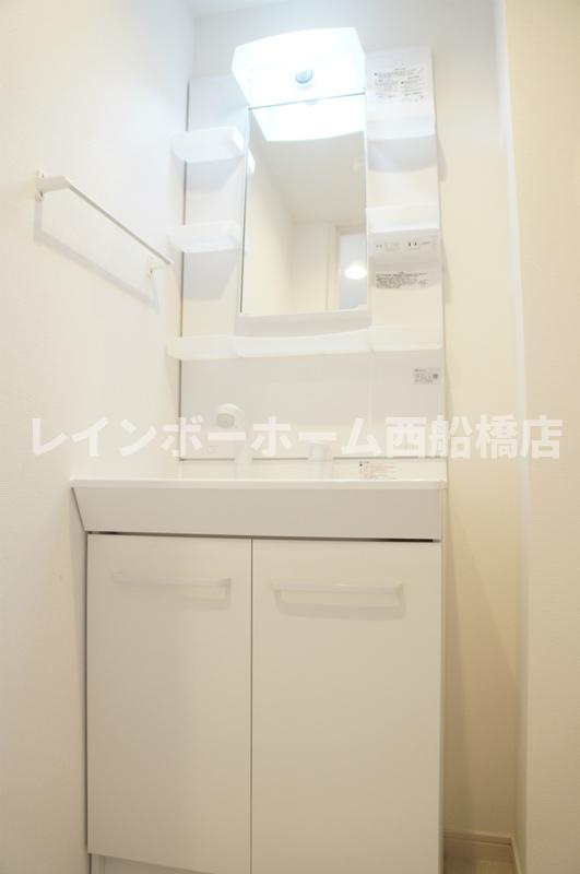 リブリ・シュシュ セッテセブンの洗面所