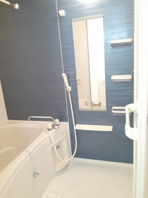 【浴室】 | サンリット　Ⅰ　（御坊市）