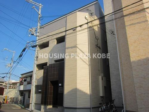 ヴィラ月見山の外観