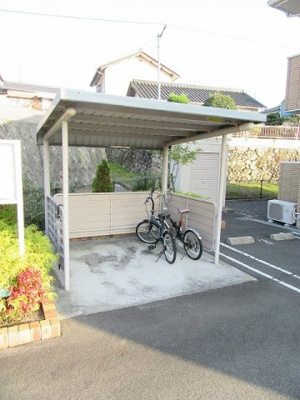 【その他】 | アドックヒルズ・モエＢ