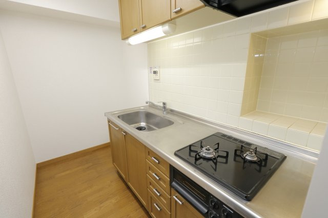 プラムエヌティーのキッチン