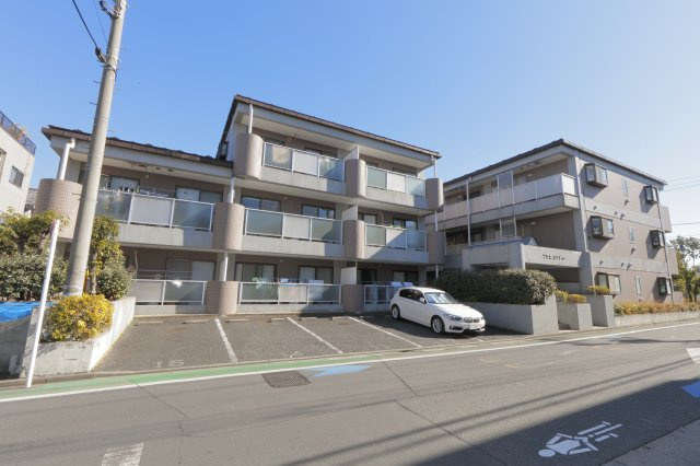 プラムエヌティーの外観