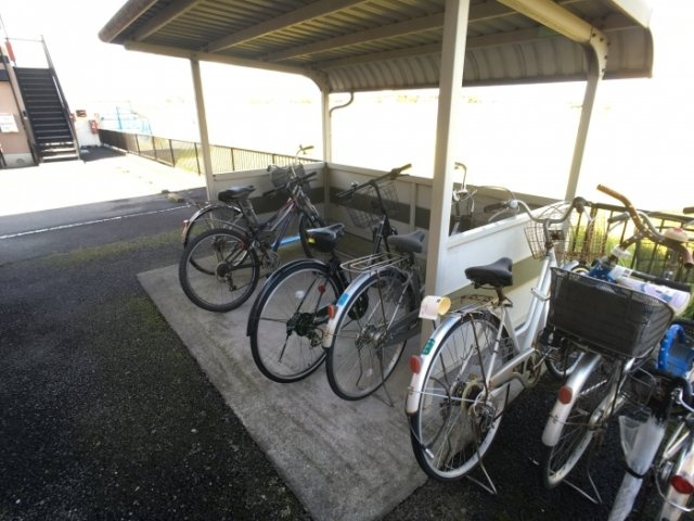 ファミールハイツ Ｂのその他共用部分|駐輪場
