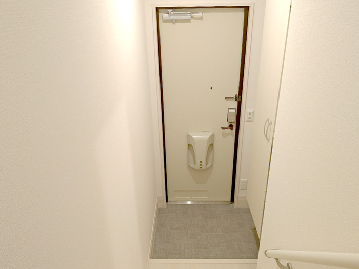 ｴﾐﾈﾝｽ ﾊﾟﾚ/ｻﾝﾗｲｽﾞ ﾊﾟﾚ ｻﾝﾗｲｽﾞ ﾊﾟﾚの玄関|玄関