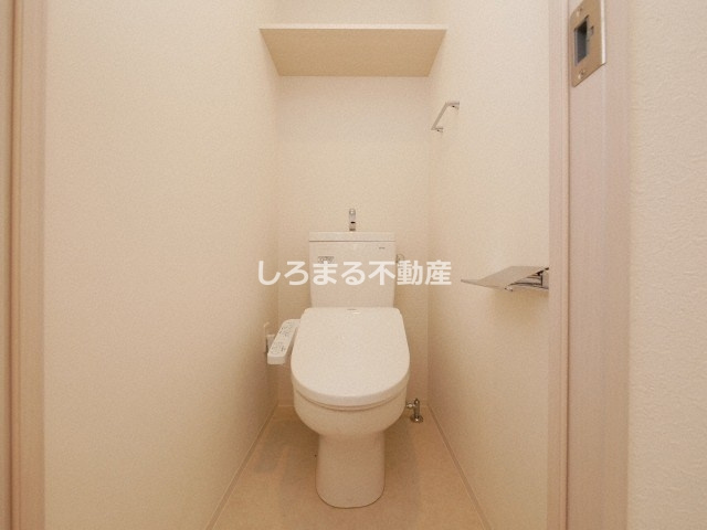 レジュールアッシュアーバンフローのトイレ