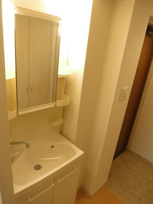 【独立洗面台】 | ラクラス新御徒町