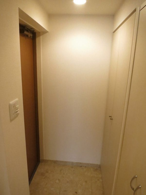 【玄関】 | ラクラス新御徒町