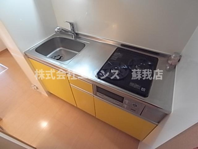 【キッチン】 | グランシップ蘇我 | コンパクトなキッチンで掃除もラクラク