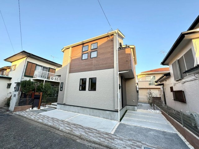 練馬区大泉学園町7丁目　制震×太陽光　長期優良住宅　限定1棟