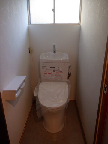 川名2F建のトイレ