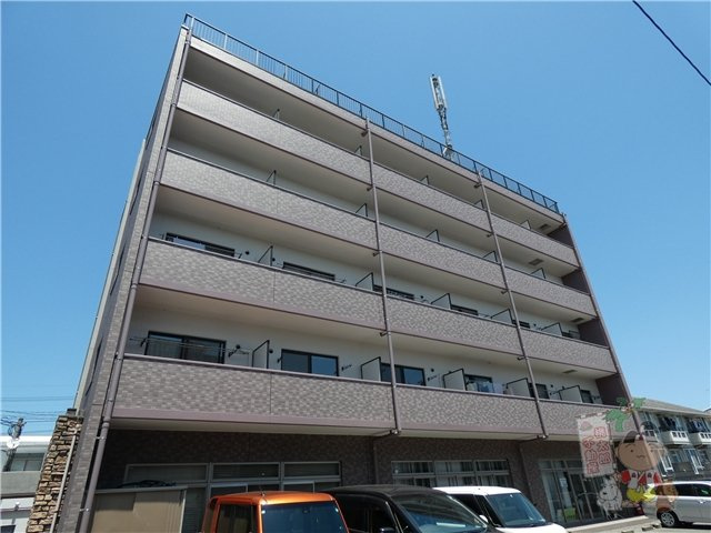 セントラル参番館の外観