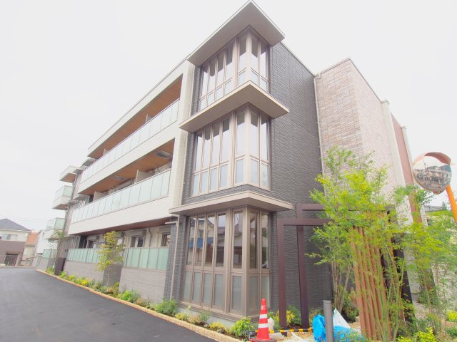 シャーメゾンアルタミラ府中