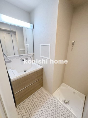 【洗面所】 | ラグゼナ浦和 | ※同タイプ、別部屋写真使用。