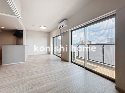 【居間・リビング】 | ラグゼナ浦和 | ※同タイプ、別部屋写真使用。