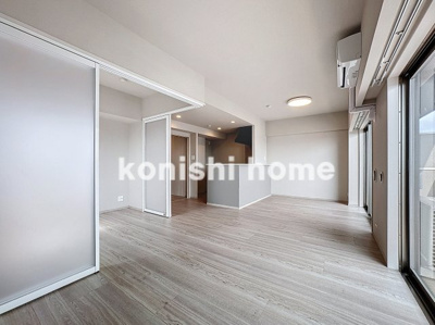 【居間・リビング】 | ラグゼナ浦和 | ※同タイプ、別部屋写真使用。