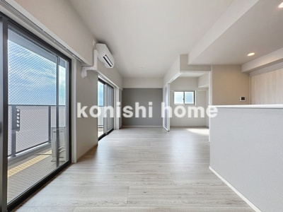 【居間・リビング】 | ラグゼナ浦和 | ※同タイプ、別部屋写真使用。