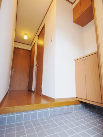 アーバインフォリーの玄関